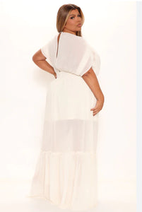 Fashion Nova Farrah Maxi Dress Cream Size 1X